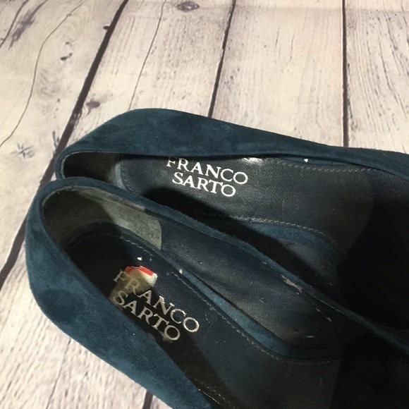FRANCO SARTO - Sz 6 Blue Suede peep toe Heels with silver buckle - Picture 5 of 8